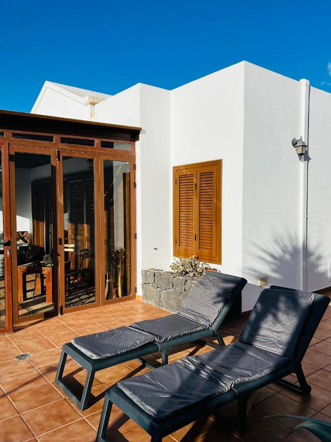Mi Villa Playa Blanca  Exterior photo